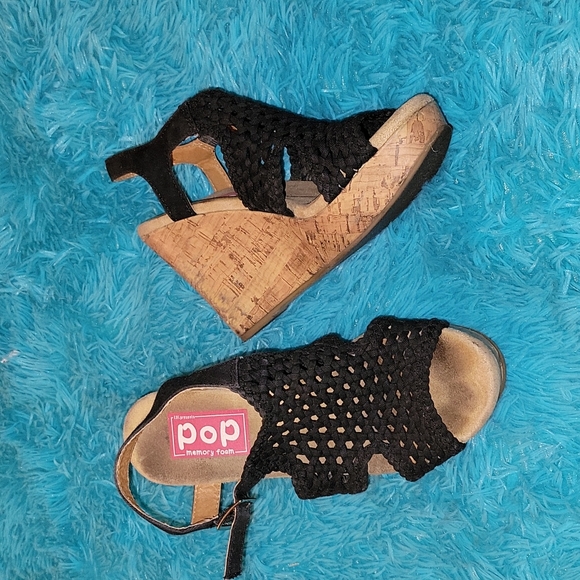 pop Shoes - Pop memory foam wedges